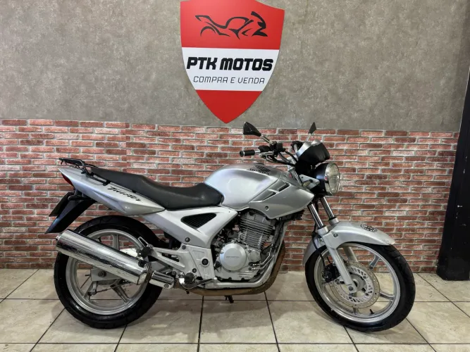 Honda Cbx 250 Twister 2005 Carburada!