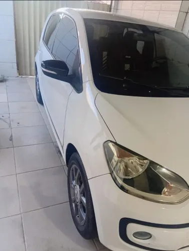 Volkswagen Up! RUN 1.0 Total Flex 12V 5P 2017