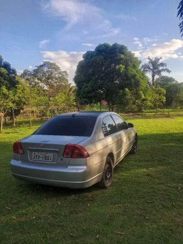 Honda Civic Sedan LX 1.7 16V 115cv Mec. 4P 2001