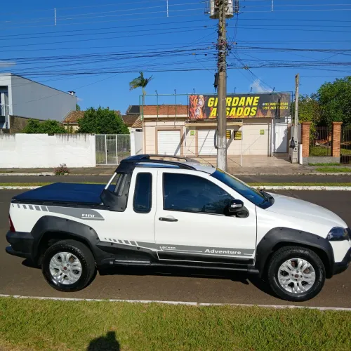 Fiat Strada Adventure 1.8/ 1.8 Locker Flex CE 2012