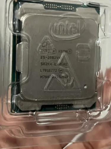 Vendo Xeon 2682 v4