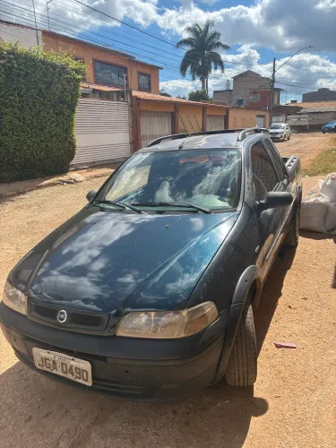 Fiat Strada Working 1.5 MPI 8V CE (álcool) 2002