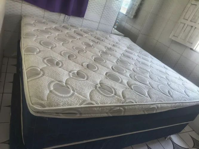 Cama Queen