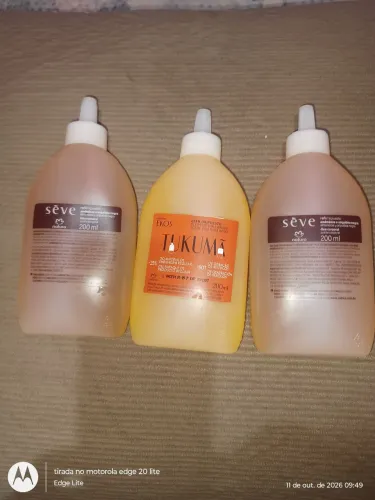 Óleo perfumado corporal da Natura, tem de amêndoas e Tucumã, refil lacrado 200 ml.
