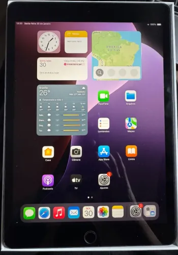 Ipad 7 32GB + case