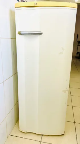 Geladeira eletrolux