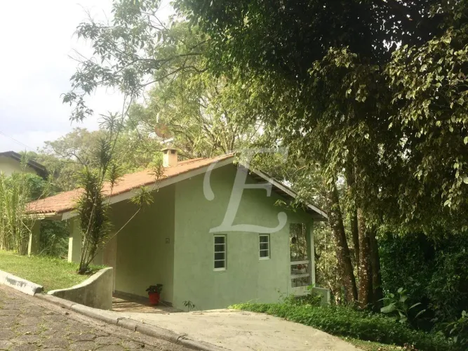 Sobrado com 2 dormitórios para alugar, 135 m² por R$ 6.149,80/mês - Serra da Cantareira - 