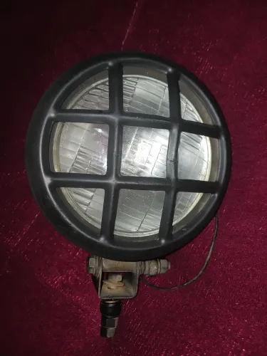 Farol auxiliar marca vinco redondo 