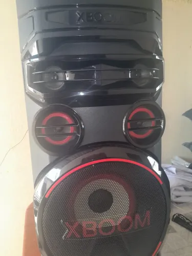 Vendo torre de som xboom LG