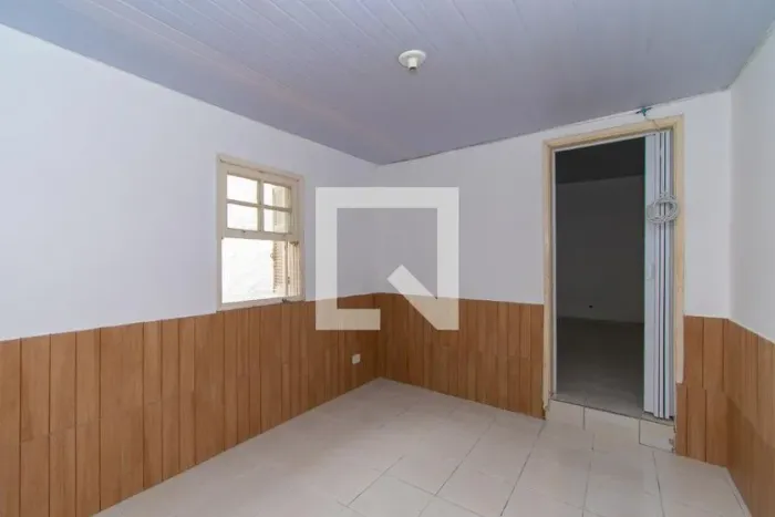 Casa à Venda - Vila Ema, 1 Quarto, 180 m2