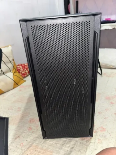 Gabinete Gamer Hyrax HGB240 M-ATX (sem vidro lateral e sem fans)