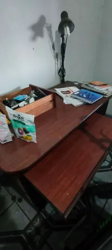 Mesa para Computador com Luminária