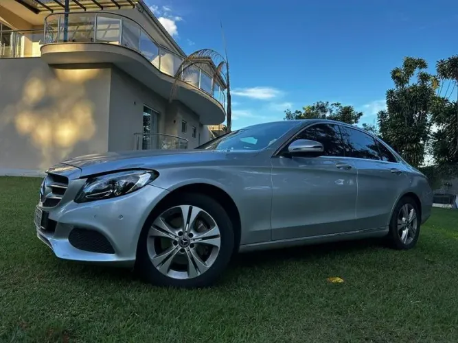 Mercedes-Benz C-250 CGI Sport 1.8 16V Aut. 2017