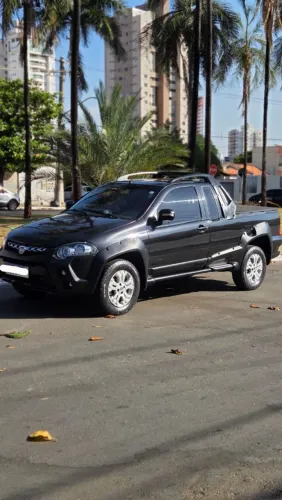 Fiat Strada Adventure 1.8/ 1.8 Locker Flex CE 2013