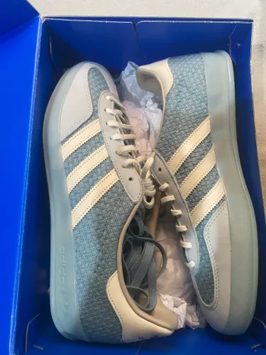 Tênis adidas gazelle 43