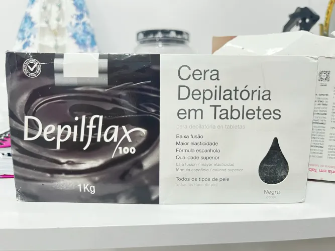 Cera em tabletes para depilação
