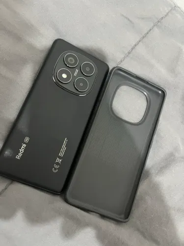 Xiaomi Redmi 14 Pro