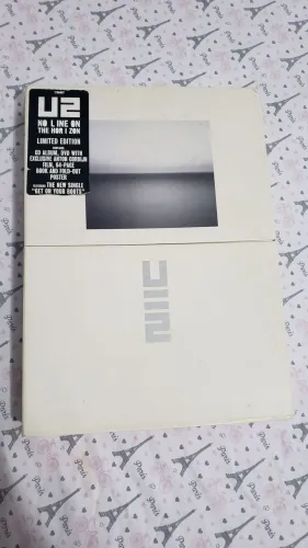Box U2 - No line on the horizon
