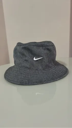 Bucket Nike Original tamanho M (58-60 cm)