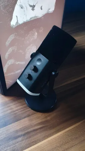 Microfone de mesa FIFINE am8