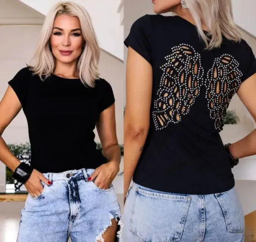 Blusa em Viscolycra Asas de Anjo com Pedrarias Plus Size