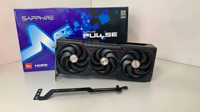 RX 9070XT 16GB SAPPHIRE PULSE
