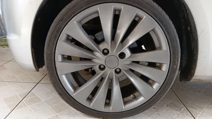 Oportunidade Jogo rodas 17" com Pneus, R$3000,00