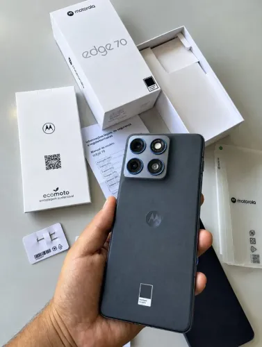MOTOROLA EDGE 70