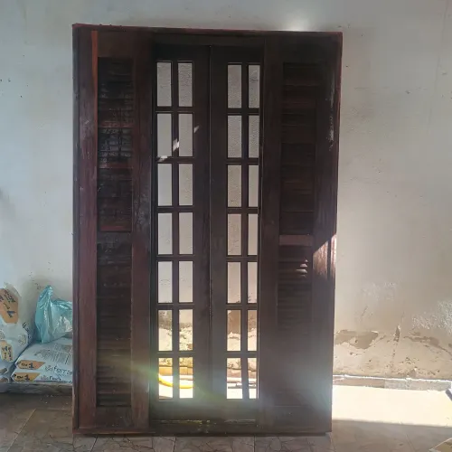Porta madeira maciça 