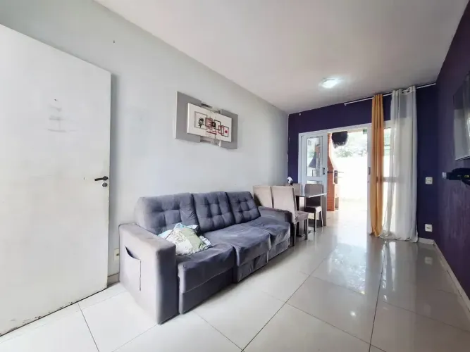 Casa térrea 2 dorms com quintal e churrasqueira no Condomínio Viver Sumaré, bairro Real Pa