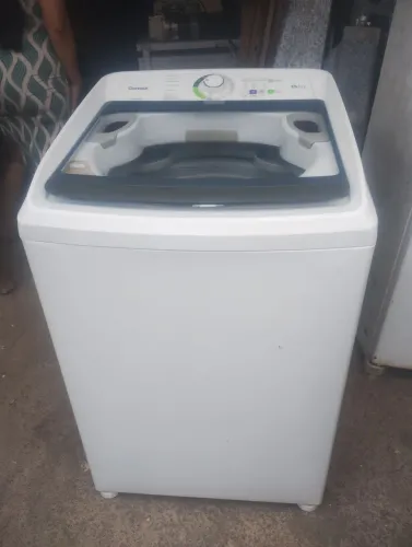 Máquina de lavar roupas
