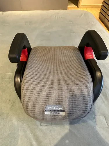 Assento Peg Perego para carro