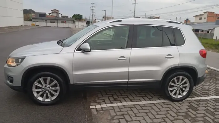 Volkswagen Tiguan 2.0 TSI 16V 200cv Tiptronic 5P 2014