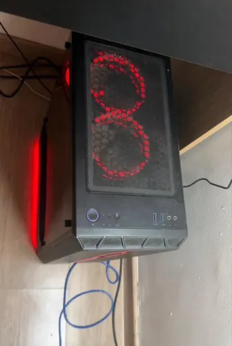 PC GAMER- Nvidia GeForce RTX 3060- i7 10700