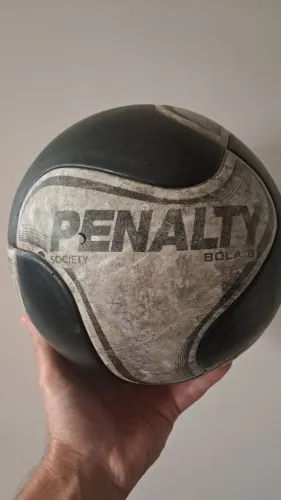 Bola futebol society usada