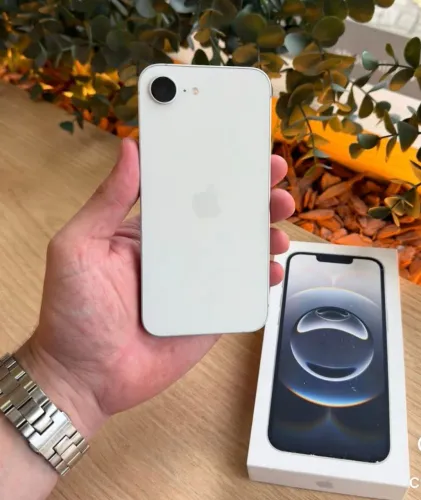 iPhone 16E White 128GB - Bateria 100% ( Garantia Aplle 25/7/26 ) Loja física em Curitiba