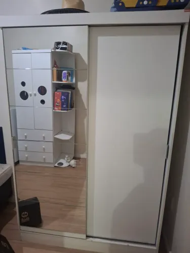 Guarda roupa
