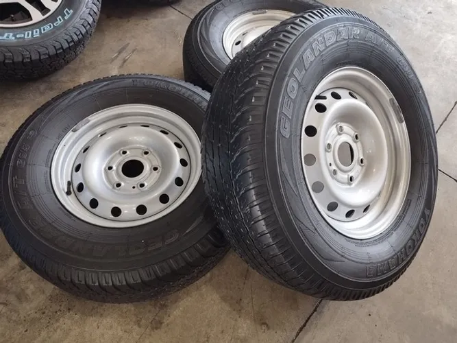 ESTEPE L200 ORIGINAL C/ PNEU MEIA VIDA