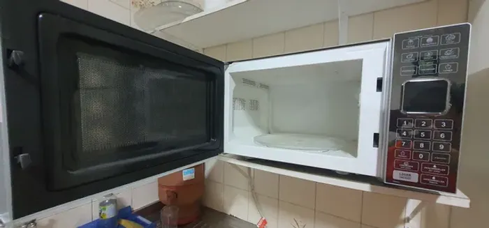 Micro ondas philco 25 litros espelhado para retitar