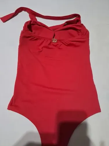 COLANT VERMELHA  TAMANHO  P