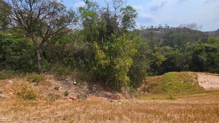 Lote com Vista para a Lagoa