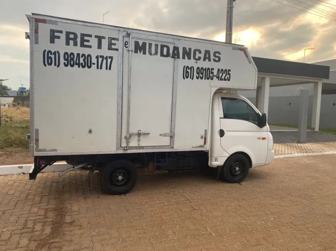 Mudanças e fretes para todo Brasil 