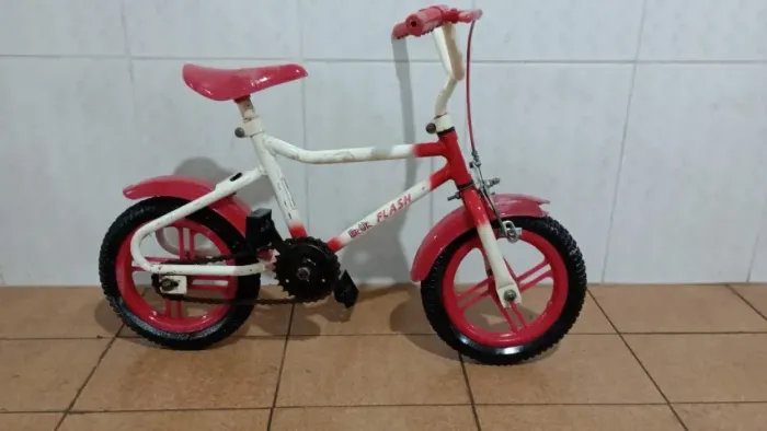 Bicicleta/brinquedo Infantil Aro 10 Imitação Da Bandeirante
