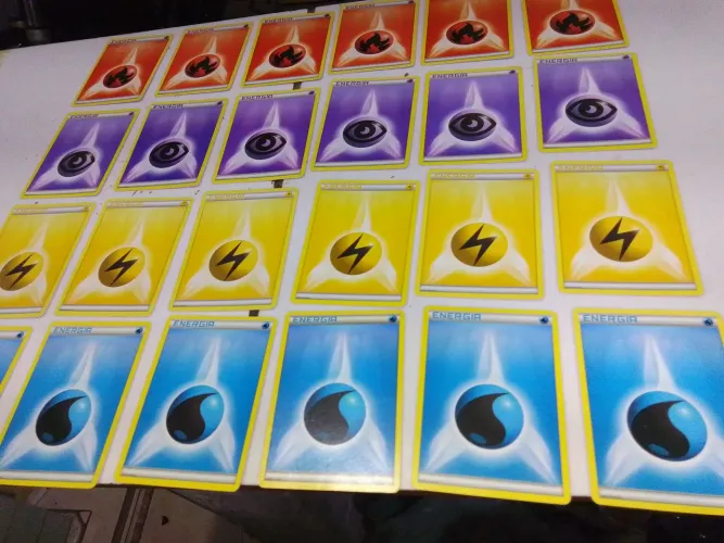 Cartas de Energia Pokemon - 24 Cartas kit bem conservada pra jogar e colecionar 