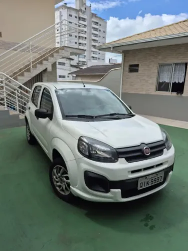 Aluguel de carro Fiat Uno Drive 1.0 Flex 6V 5P 2018