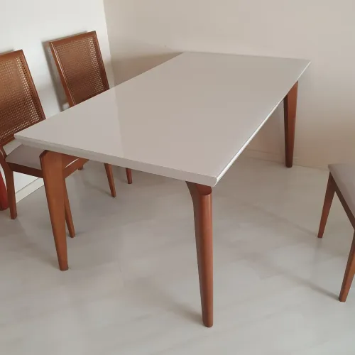 Mesa de JANTAR DUNELLI - Excelente oportunidade