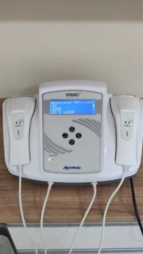 Aparelho de laser terapia 