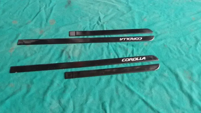 par friso portas corolla 2019 /23  usado
