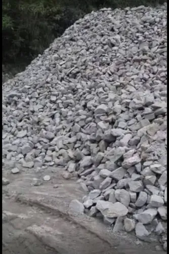 Pedra em promoção