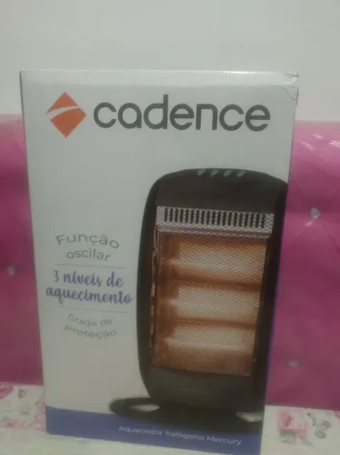 Aquecedor Cadence 127V com um pequeno trincado, porém funcionando perfeitamente